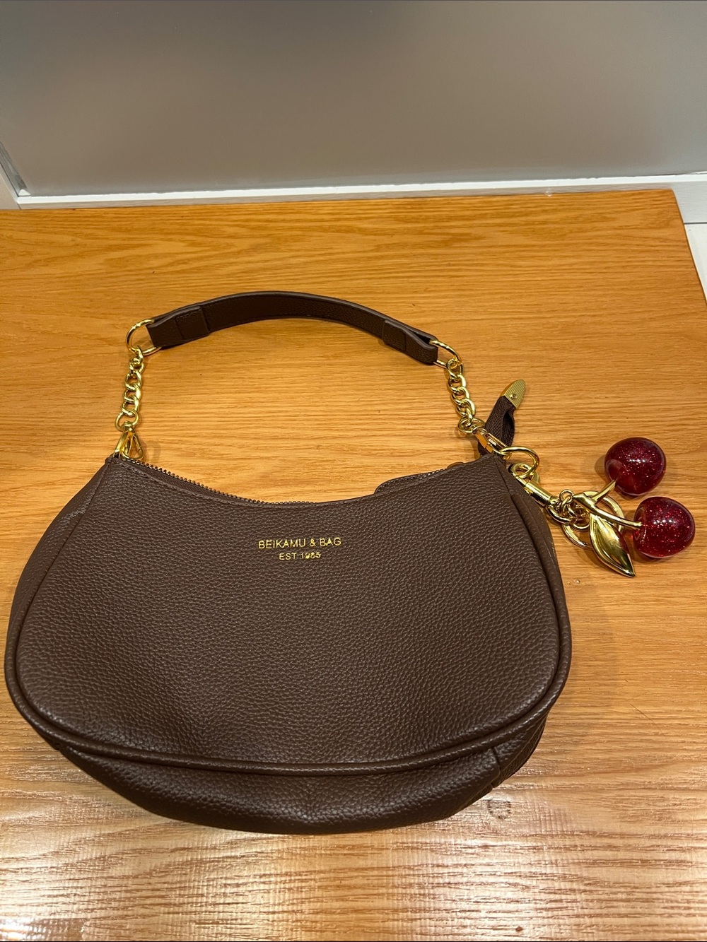 BEIKAMU & BAG brown crescent-shaped armpit bag PU leather texture cherry charm
